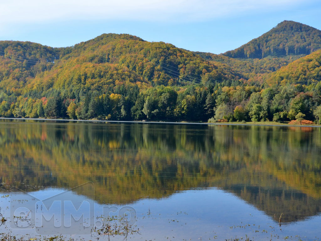 turism - lacul firiza eMM.ro